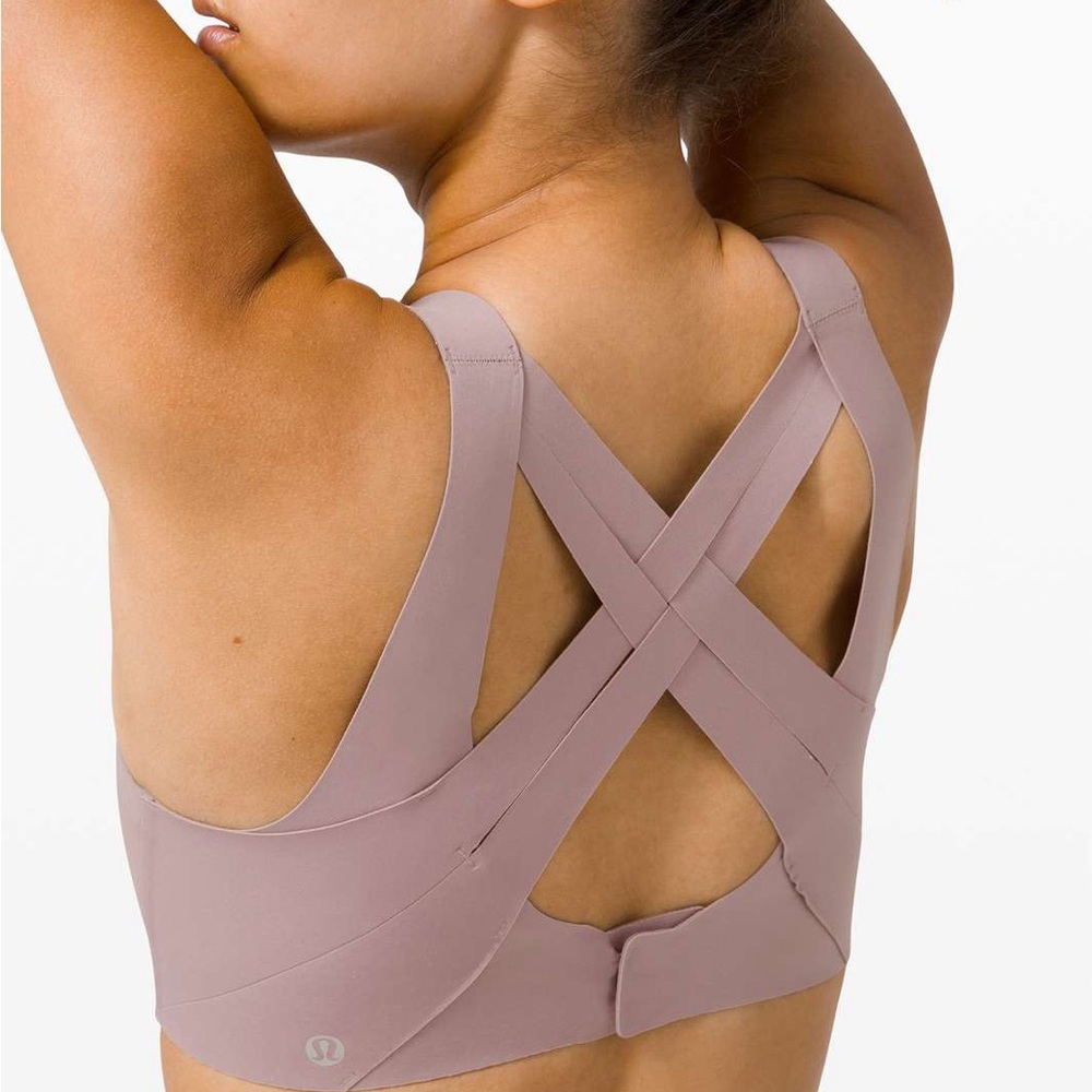 Lululemon Enlite Bra 34C Violet High Support Criss Cross Back